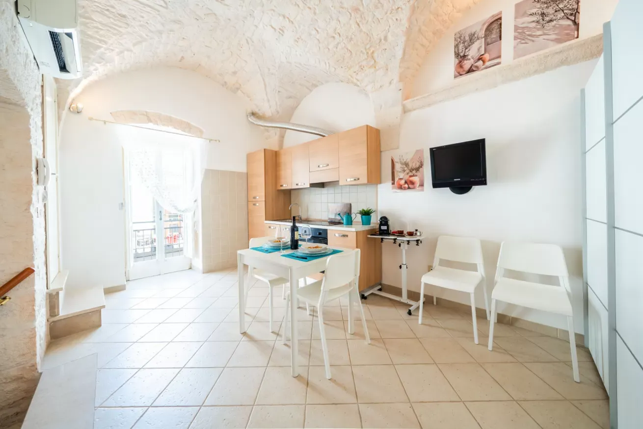 dimora-pietra-chiara-arcueve-02